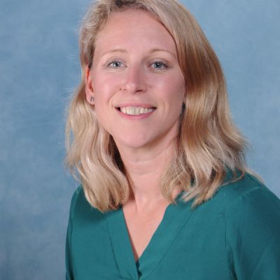 Caroline Hawker.jpg